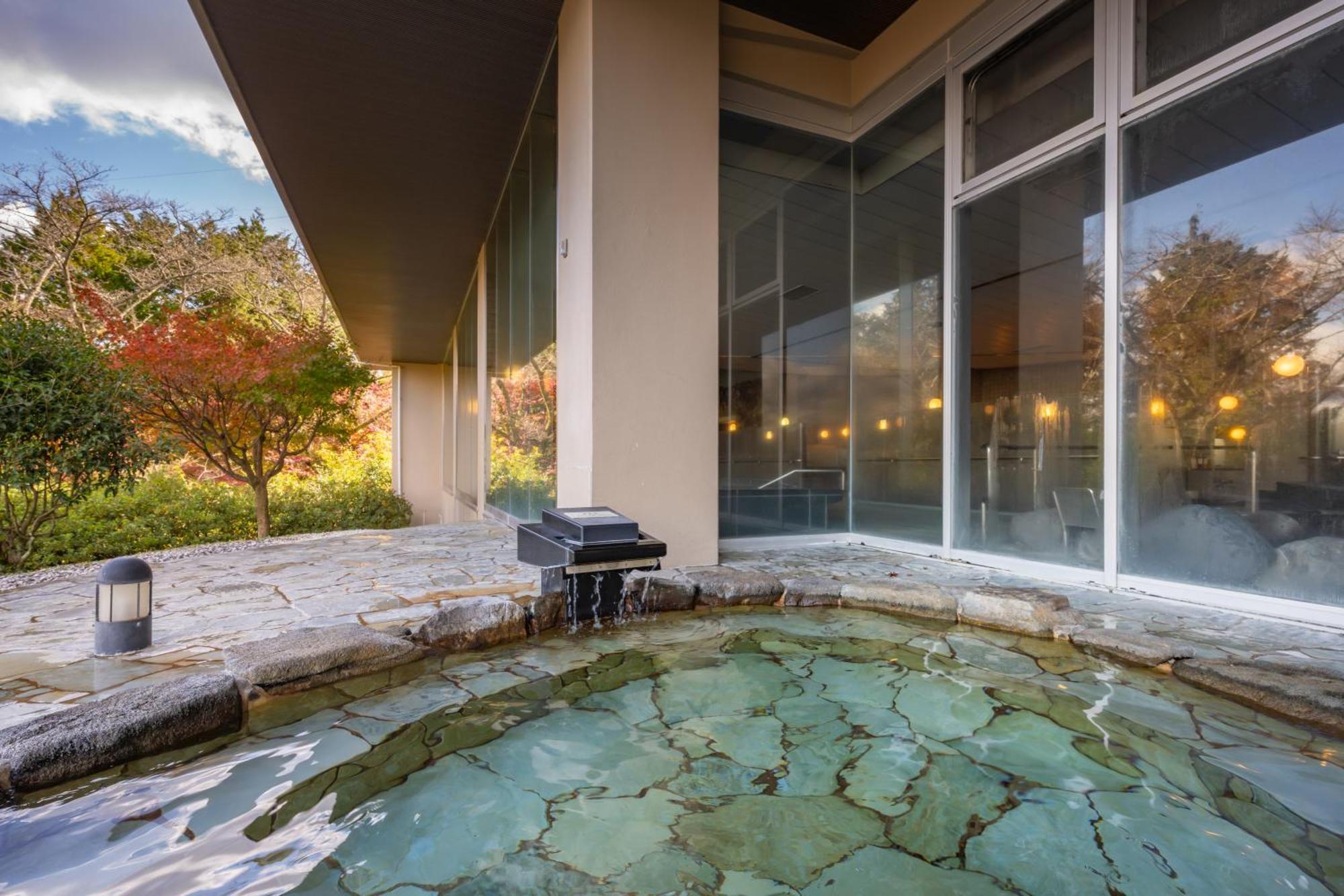 Enakyo Onsen Hotel Yuzuriha Екстериор снимка
